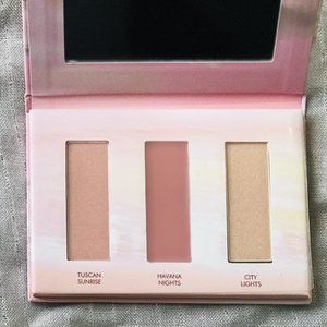 Wander Beauty Wanderess Dusk to Dawn Palette